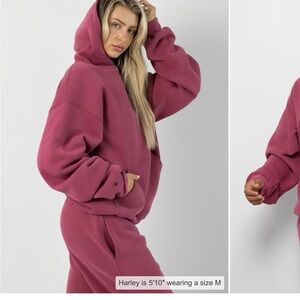 Women's Comfrt Sweat set in Berry. Hoodie is a Large, pants are XL. NWOT.